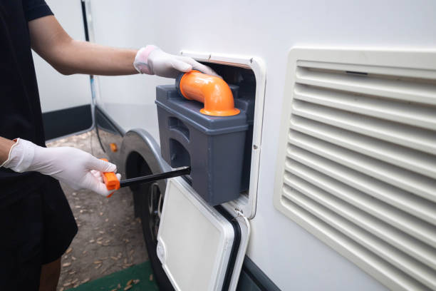 Best Portable restroom trailer rental  in Coleman, MI