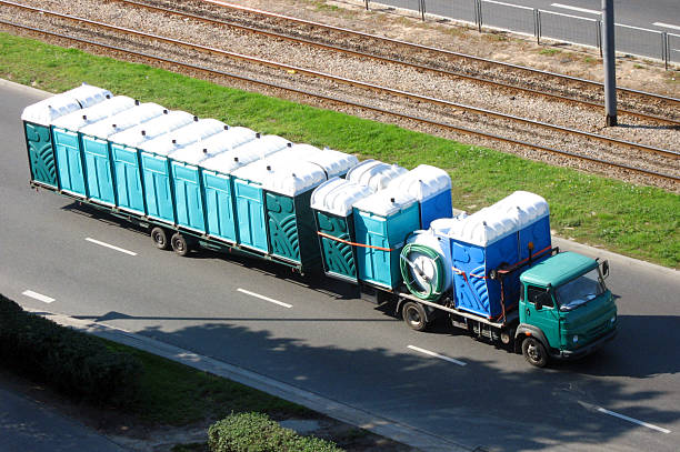 Porta potty delivery and setup in Coleman, MI